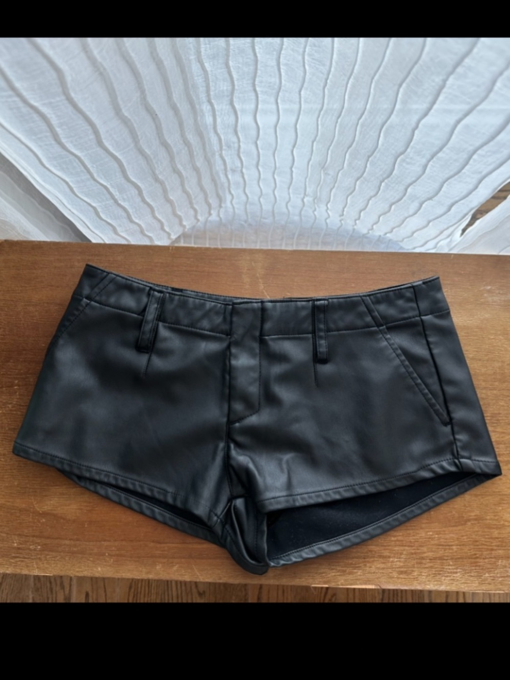We The Free Free People Black Faux Leather Micro Mini Shorts sz 2
